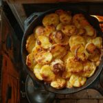 Le secret des pommes de terre au four croustillantes : une technique simple et rapide enfin dévoilée
